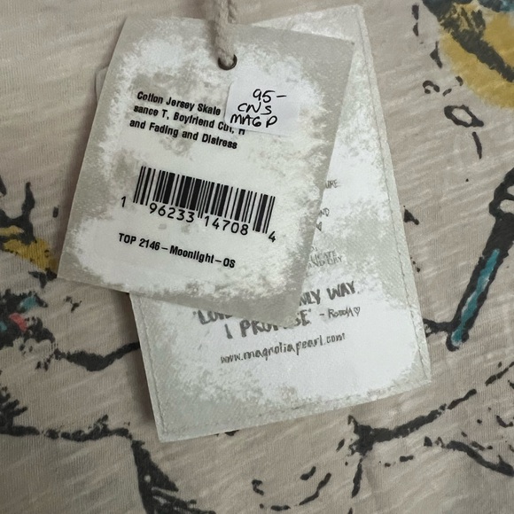 Magnolia Pearl Angel Graphic Tee - Cream - Picture 4 of 11